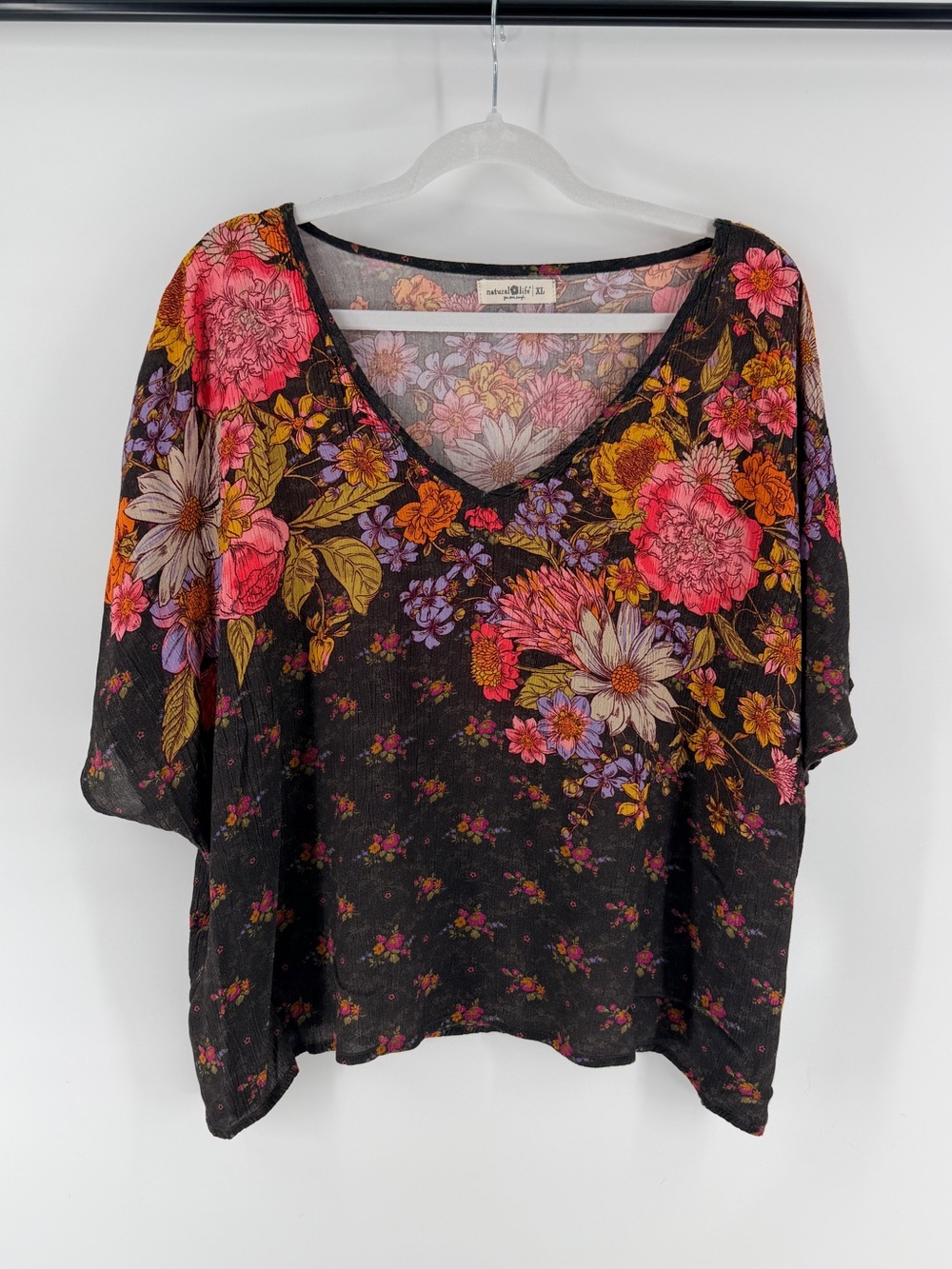 Natural Life XL Black Floral Rayon V Neck Dolman Boho Whimsigoth Top